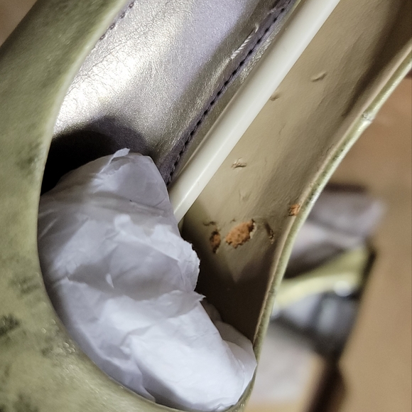 Brand New In Box - Picture 4 of 4